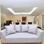 Apartamento espaçoso e luxuoso em Copacabana para 7 pessoas!